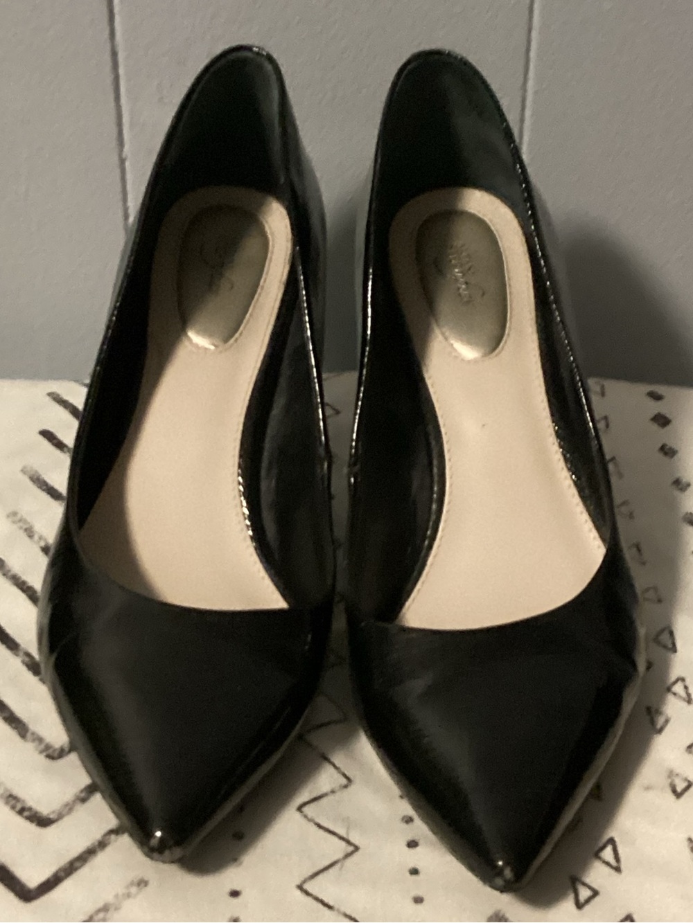 LIKE NEW Alfani Step n flex Pointy Toe Black Patent Heels